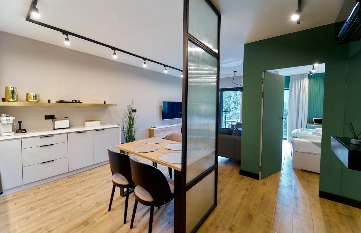 Laguna Ogrody Pieniawskie 33 Emerald Vip-Z Balkonem โปลานิซา-สดรอยจ์ ภายนอก รูปภาพ